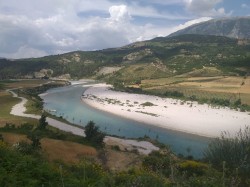 Flussauen der Vjosa in Albanien, einer der letzten wilden Fl�sse Europas