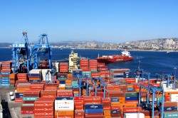 Der Hafen von Valparaiso in Chile ist einer der wichtigsten Umschlagplätze für den Handel zwischen Südamerika und der EU. Foto: ©Sebastian Lakner / Uni Rostock