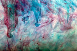 Die Wirkung von Chemikalien-Mischungen auf biologische Systeme sowie die Rolle von einzelnen Chemikalien und Abbauprodukten im Cocktail ist bislang weitgehend unklar. Foto: Rade Lukovic - Fotolia Die Wirkung von Chemikalien-Mischungen auf biologische Systeme sowie die Rolle von einzelnen Chemikalien und Abbauprodukten im Cocktail ist bislang weitgehend unklar. Foto: Rade Lukovic - Fotolia
