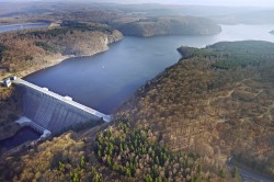 Die Rappbodetalsperre im Harz ist die größte Trinkwassertalsperre Deutschlands Foto: André Künzelmann / UFZ Die Rappbodetalsperre im Harz ist die größte Trinkwassertalsperre Deutschlands Foto: André Künzelmann / UFZ