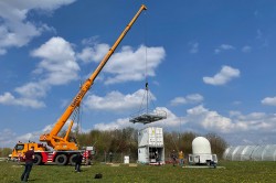 Aufbau des KITcube Niederschlagsradars zur Niederschlagsmessung in einem Umkreis von 100 Kilometern in der Region Schwäbische Alb/Neckartal. Foto: Andreas Wieser / KIT Aufbau des KITcube Niederschlagsradars zur Niederschlagsmessung in einem Umkreis von 100 Kilometern in der Region Schwäbische Alb/Neckartal. Foto: Andreas Wieser / KIT