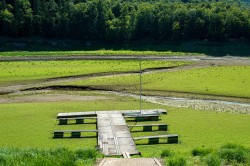 Die Edertalsperre (Hessen) im Jahr 2019: Trockengefallene Gewässerbereiche setzen erheblich mehr Kohlenstoff frei als von Wasser bedeckte Bereiche. Foto: Maik Dobbermann Die Edertalsperre (Hessen) im Jahr 2019: Trockengefallene Gewässerbereiche setzen erheblich mehr Kohlenstoff frei als von Wasser bedeckte Bereiche. Foto: Maik Dobbermann