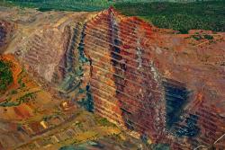 <p>Diamond mine&nbsp;</p>